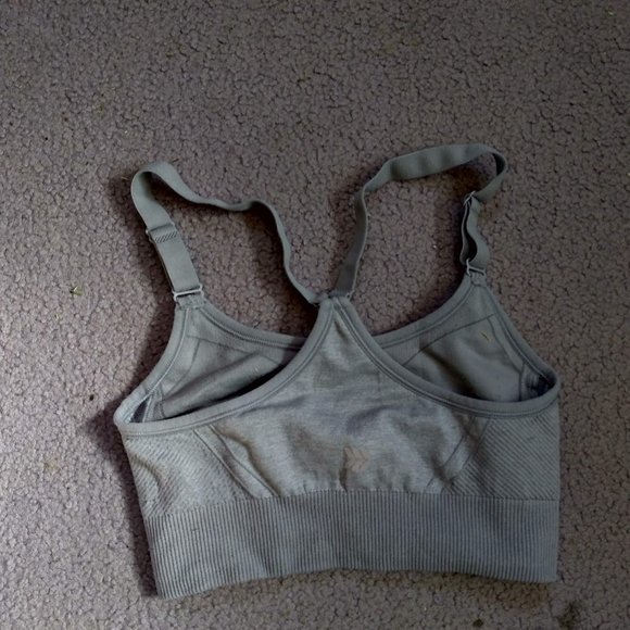 All in Motion - Gray Seamless Sports Bra Size S - Picture 2 of 3